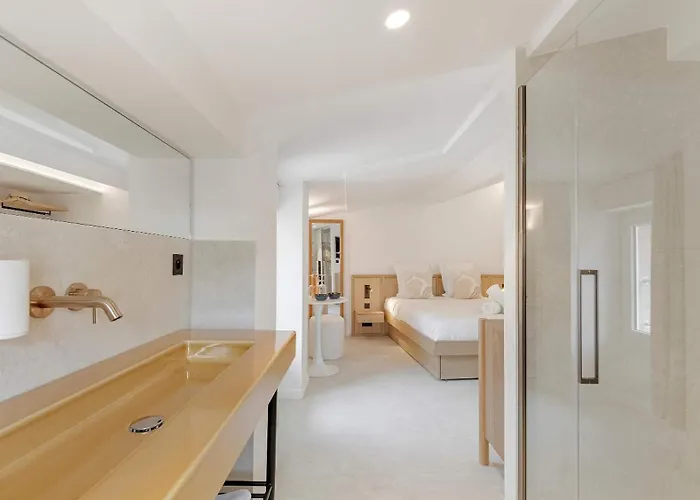 La Ponche L Old Village L Shellter Saint-Tropez